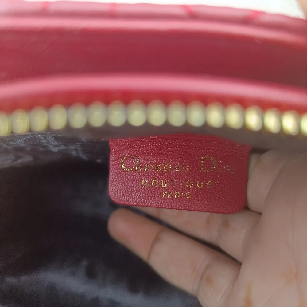 Diors classic Lady Dior bag with authenticity cards - Picture 9 of 15